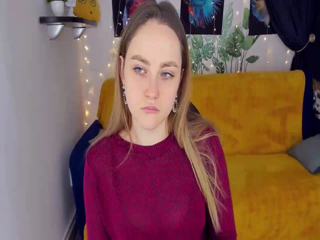 Live sex webcam photo for SeveiGold #272721811