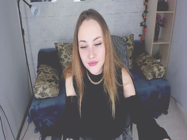 Live sex webcam photo for SeveiGold #273118145