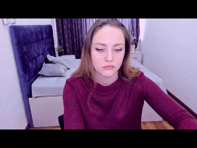 Live sex webcam photo for SeveiGold #273885643