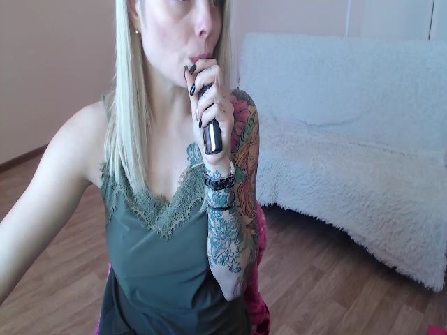 Live sex webcam photo for Sex_disney #272706674