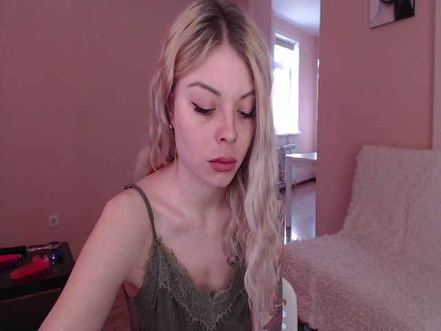 Live sex webcam photo for Sex_disney #273267261