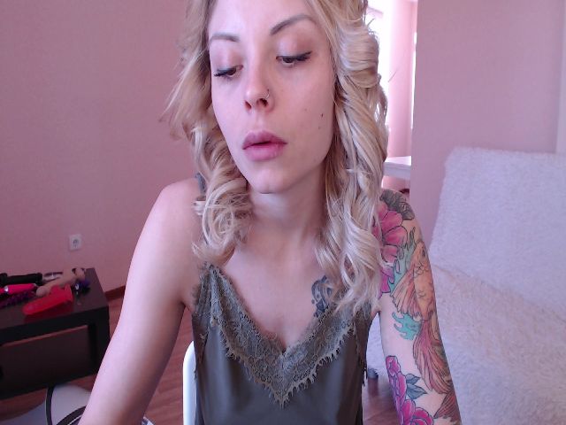 Live sex webcam photo for Sex_disney #273290347