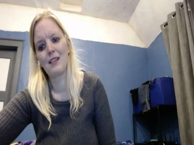 Live sex webcam photo for SexxySouthern #271913670