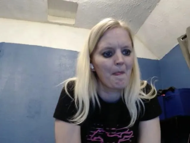 Live sex webcam photo for SexxySouthern #272029236