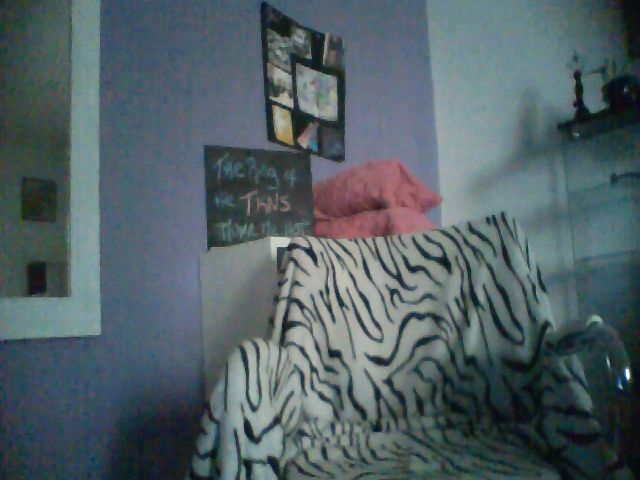 Live sex webcam photo for SexyBDoll #273086325