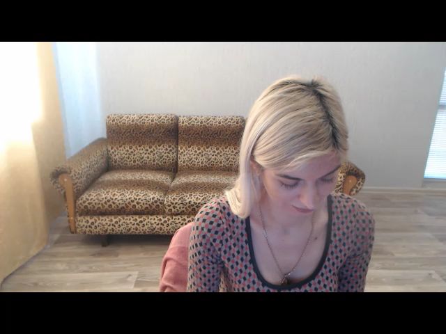 Live sex webcam photo for SexyBeatriice #272488076