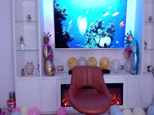 Live sex webcam photo for SexyElisabeth #273208163