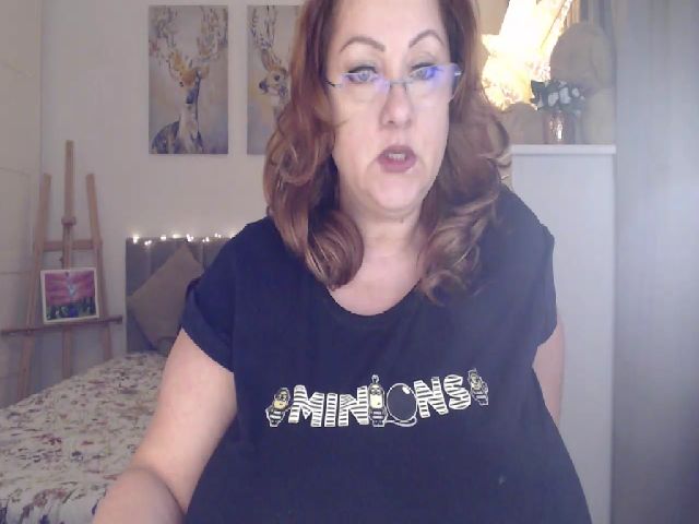 Live sex webcam photo for SexyJulie #272413995