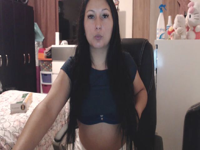 Live sex webcam photo for Sexy_Lyana #272552982