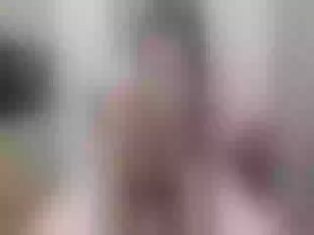 Live sex webcam photo for Sexy_SweetGrl #272873021