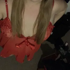 Live sex webcam photo for Sexy_welsh1 #278228864