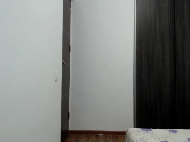 Live sex webcam photo for Sexyanabelle2 #273140295