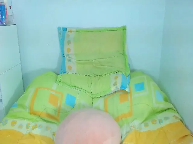 Live sex webcam photo for Sexychanel_ #272062820