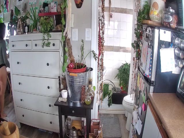 Live sex webcam photo for Sexylexi211 #272282787