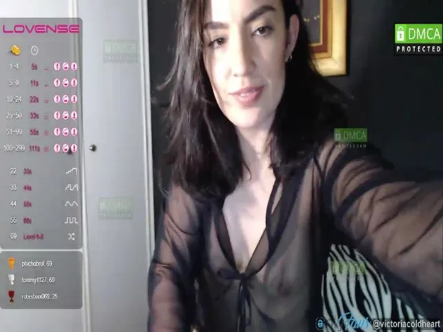 Live sex webcam photo for Sexypinup02 #273455561