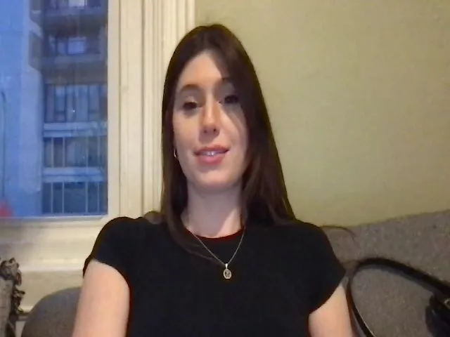 Live sex webcam photo for Sexysadie125 #273165713