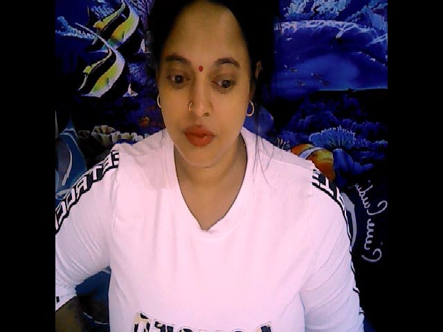 Live sex webcam photo for Sexyval4u #272751423