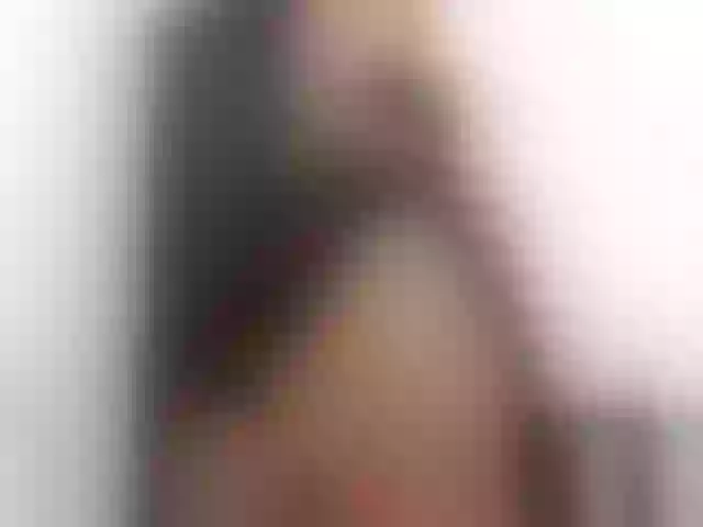 Live sex webcam photo for Sexyzoe_69 #271786567