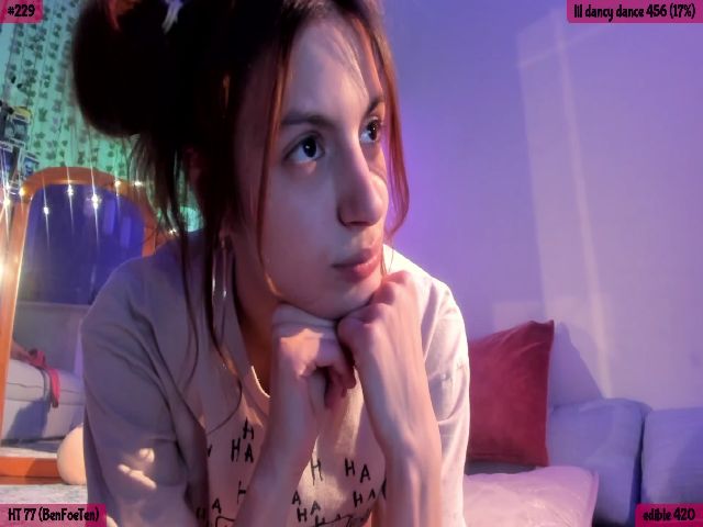 Live sex webcam photo for SeySo #271974001