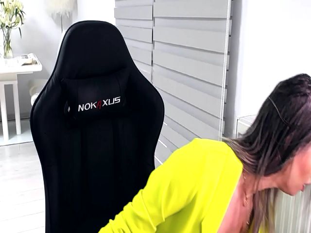 Live sex webcam photo for ShadowMiss #273254293