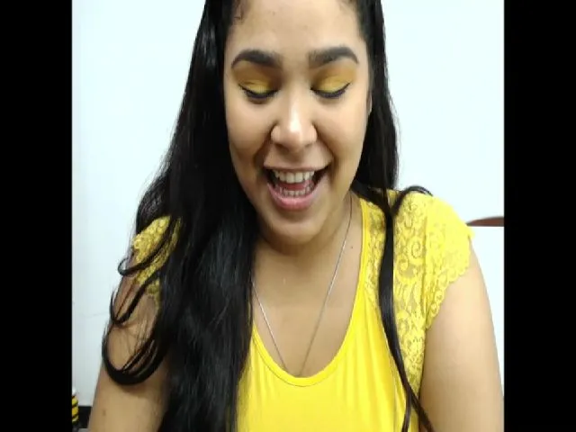Live sex webcam photo for Shalyn_ #272410597