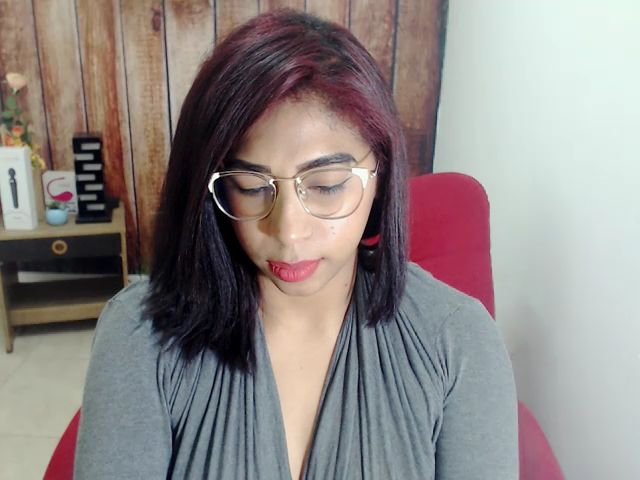 Live sex webcam photo for Shanel_ferrer #272445636