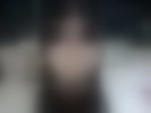 Live sex webcam photo for ShantalFerrer #272995204