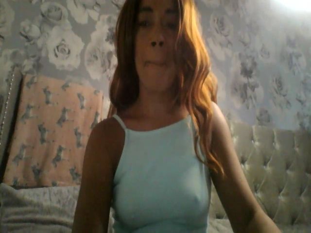 Live sex webcam photo for Sharnieoncam #274563170