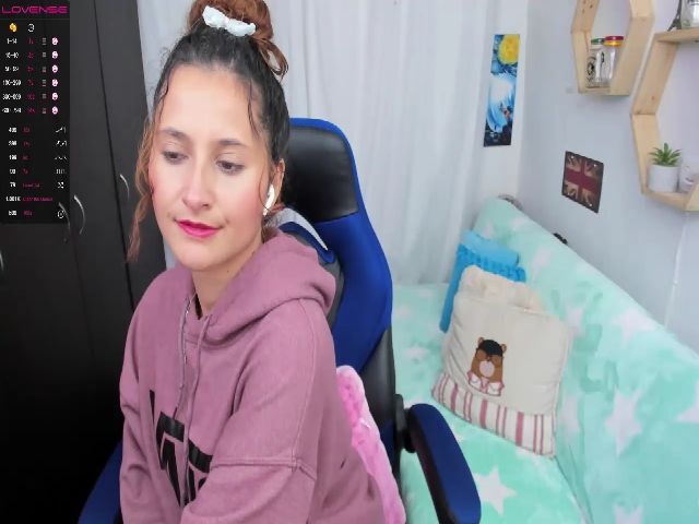 Live sex webcam photo for Sharon49_ #272623220