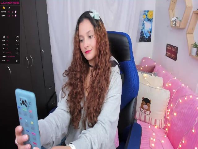 Live sex webcam photo for Sharon49_ #272737106