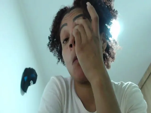 Live sex webcam photo for Shayna_cute #274265134