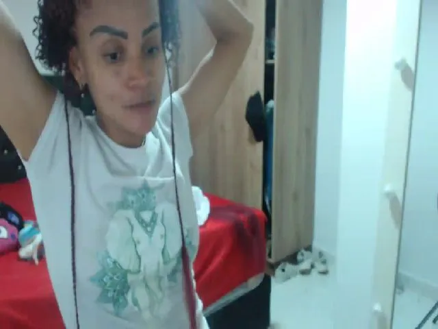 Live sex webcam photo for Shayna_cute #274440852