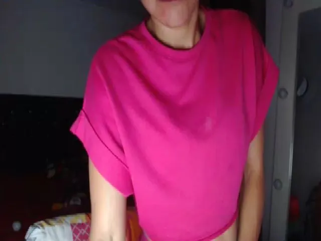 Live sex webcam photo for Shayna_cute #274510871