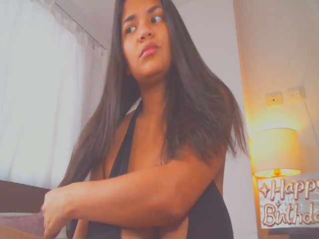 Live sex webcam photo for Shayo_96 #273300438