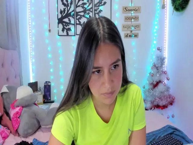 Live sex webcam photo for Shekina_lu #271816145
