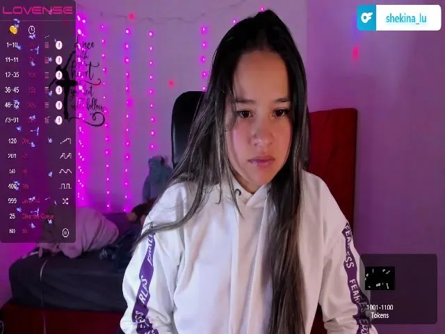 Live sex webcam photo for Shekina_lu #273778301