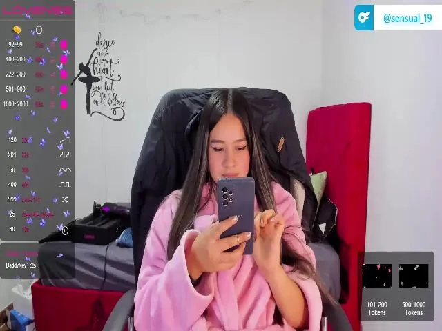 Live sex webcam photo for Shekina_lu #273831084