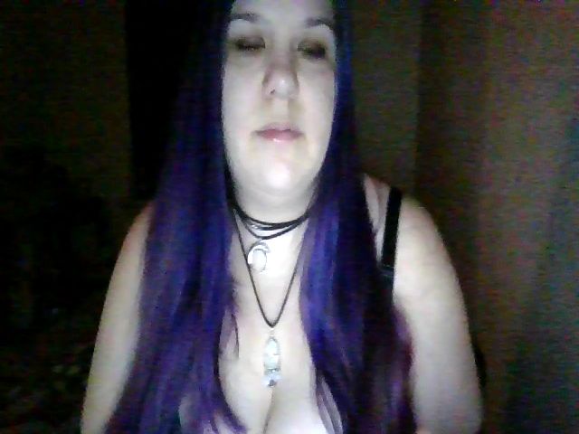 Live sex webcam photo for Shieldmaiden1 #272079933