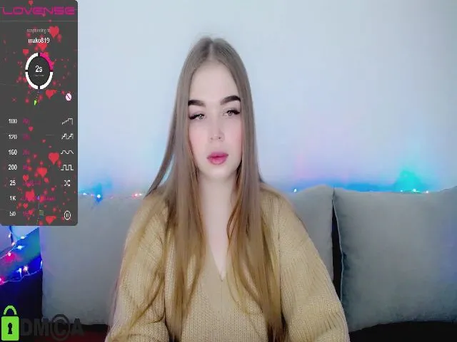 Live sex webcam photo for ShineFrench #272222830