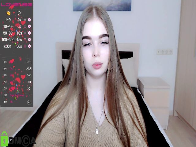 Live sex webcam photo for ShineFrench #272335466