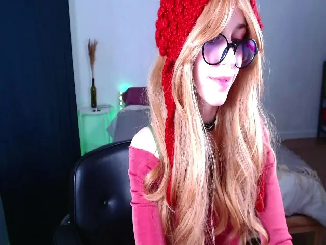 Live sex webcam photo for Shine_Eva #271695180