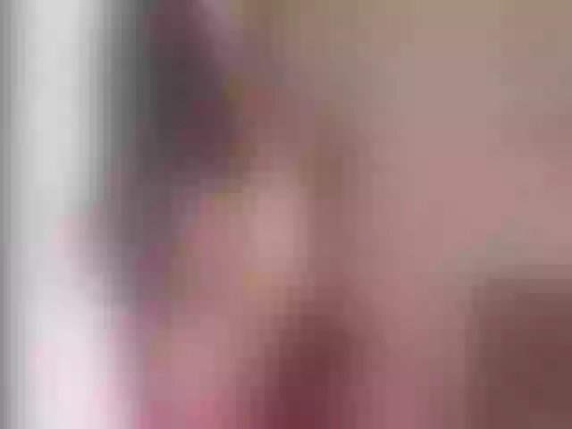 Live sex webcam photo for Shirinn_brown #272473354