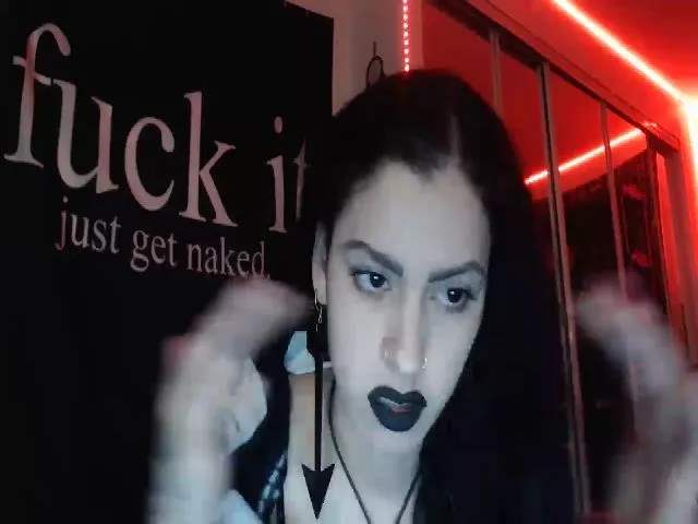 Live sex webcam photo for Shleestranged #272014976