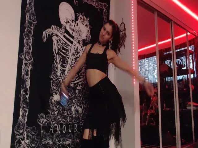 Live sex webcam photo for Shleestranged #272308068