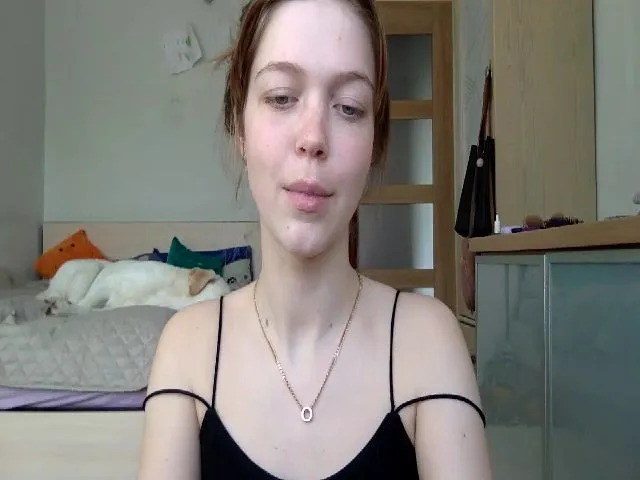 Live sex webcam photo for ShyBlonda #273139205