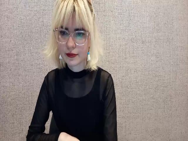 Live sex webcam photo for ShyChobunny #272505226