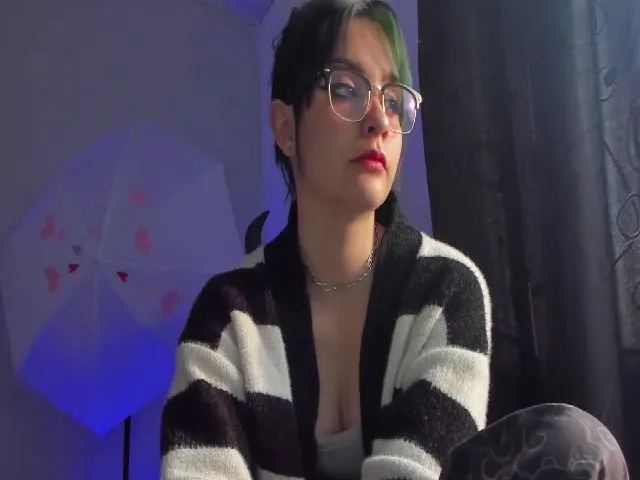 Live sex webcam photo for Shyavanaxx #274635815