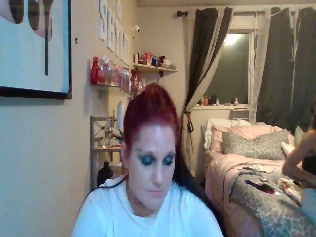 Live sex webcam photo for Shyleec4431 #274654847