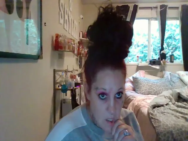 Live sex webcam photo for Shyleec4431 #274974837