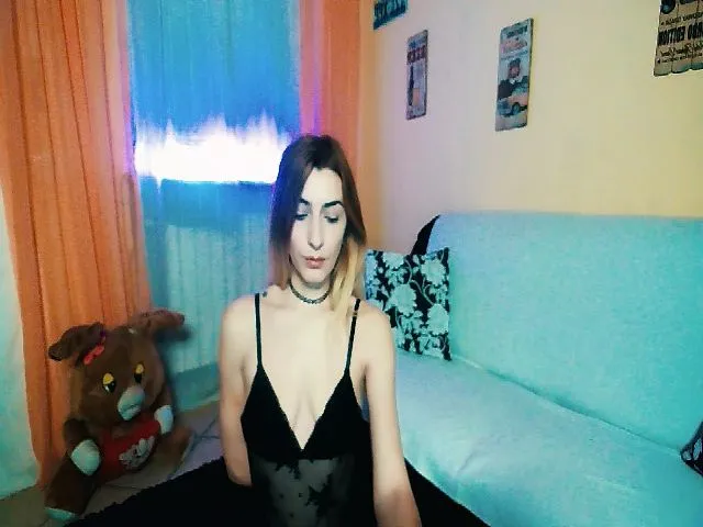 Live sex webcam photo for Shylollipop #272741621